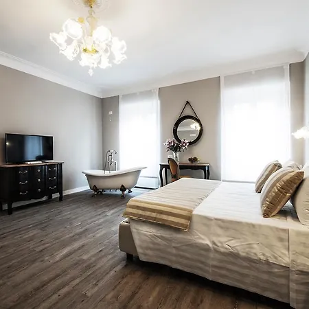 Babuino Grand Luxury