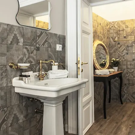 Babuino Grand Luxury