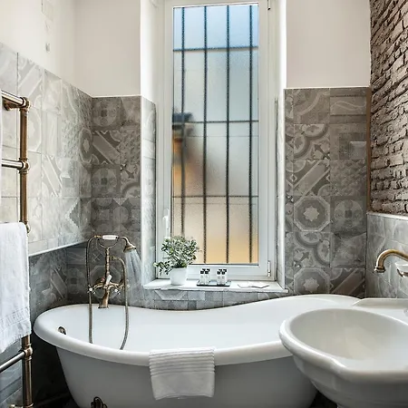 בית הארחה Babuino Grand Luxury 3*